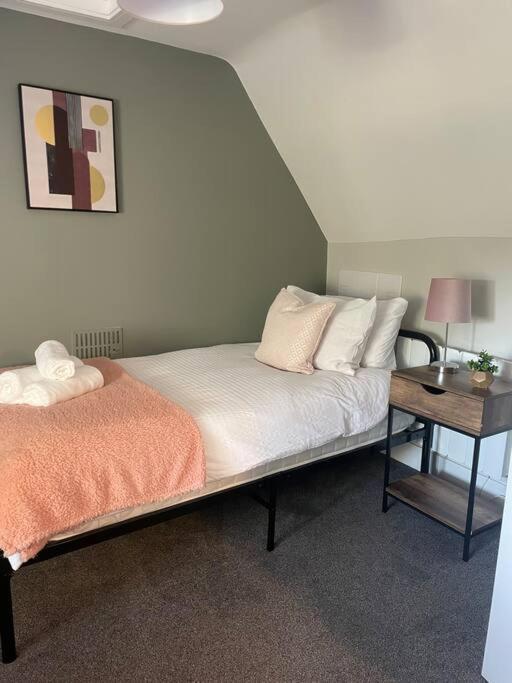 Poplar House-2Bedroom House In Town Centre With Free Parking By Shortstays4U King's Lynn Bagian luar foto
